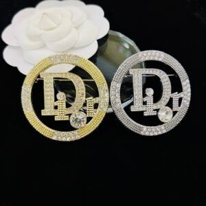 Dior Brooch NO:YWFKLM-223 Material:Zinc Alloy