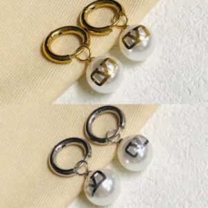 Valentino Earring NO:AA544 Material:stainless