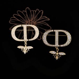 Dior Brooch NO:YWFKLM-455 Material:Zinc Alloy