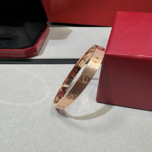 Cartier Bangle NO:KN124672 No drill, with tools Material:v gold