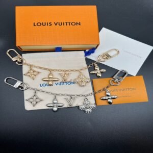 Louis vuitton Key chain
NO:KYC-335 Material:Alloy