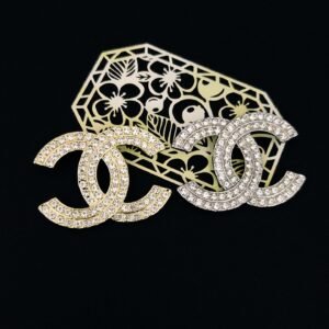 Chanel Brooch NO:YWFKLM-272 Material:Zinc Alloy