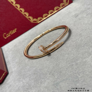 Cartier Bangle NO:KN124554 Wide Material:v gold
