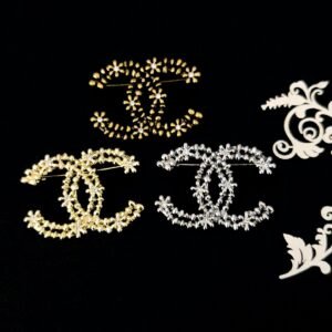 Chanel Brooch NO:YWFKLM-213 Material:Zinc Alloy