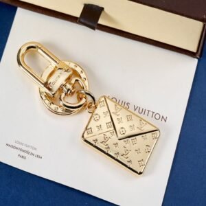 Louis vuitton Louis vuitton Key Chain - M195