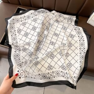 Chanel Square scarf NO:SF022 Material:Satin