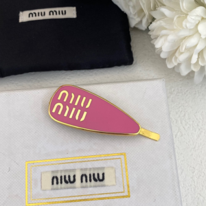 Miu miu Hair pin NO:FG0235-4 Material:Poly