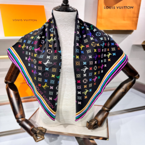 Louis vuitton Square scarf NO:SF1002 Material:real silk