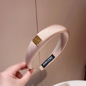 Miu miu Hair band NO:FG394-3 Material:Poly