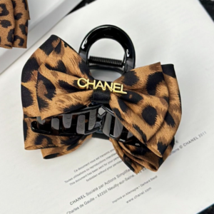 Chanel Hair pin NO:FG0198 Material:Poly