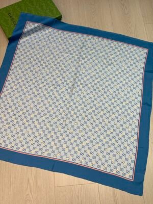 Gucci Square scarf NO:SF0102 Material:real silk
