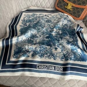 Dior Square scarf NO:SF027 Material:Satin