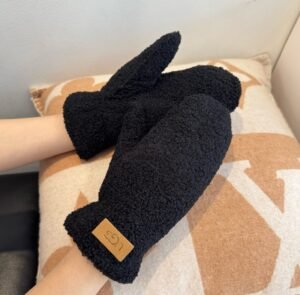 Ugg Gloves NO:SPH137 Material:cotton