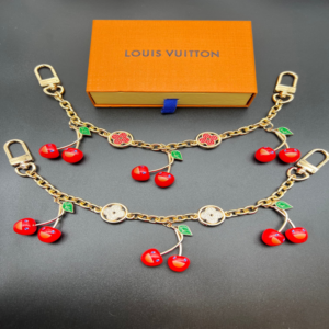 Louis vuitton Key chain NO:KYC-235 Material:alloy