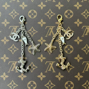 Chanel Key chain NO:KYC-115-2 Material:zinc alloy