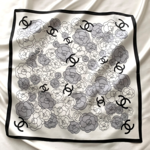 Chanel Square scarf NO:SF0103 Material:real silk