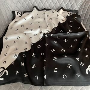 Chanel Square scarf NO:SF071 Material:Satin