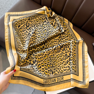Dior Square scarf NO:SF033 Material:Satin