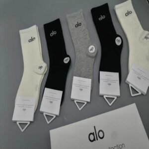 Alo Socks NO:SC114 Material: