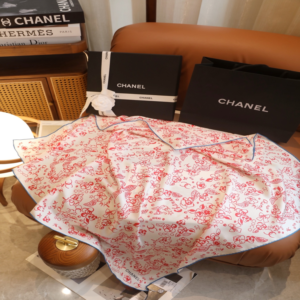 Chanel Square scarf NO:SF1050 Material:real silk
