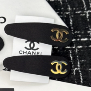 Chanel Hair pin NO:FG0165 Material:Poly