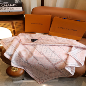 Louis vuitton Square scarf NO:SF1068 Material:real silk