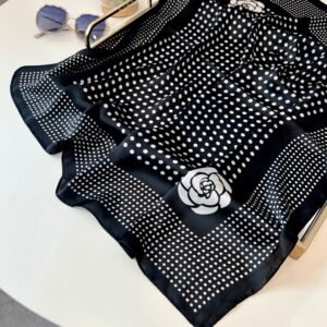 Chanel Square scarf NO:SF067 Material:Satin