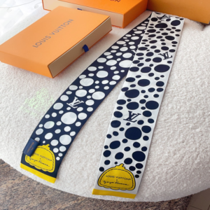 Louis vuitton Ribbon scarf NO:SS136 Material:Satin