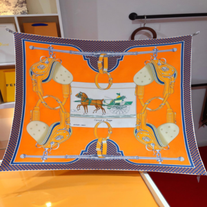 Hermes Square scarf NO:SF1064 Material:real silk