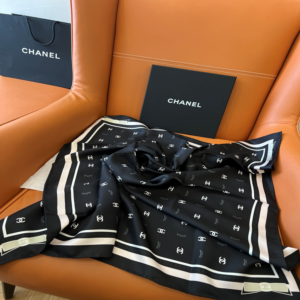 Chanel Square scarf NO:SF1018 Material:real silk