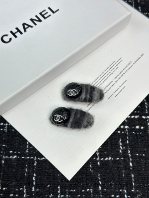 Chanel Hair pin NO:FG435-2 Material:Poly