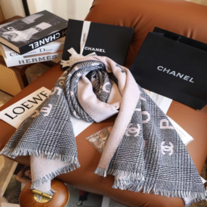Chanel Winter scarf NO:WS345 Material: