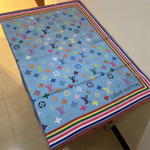 Louis vuitton Square scarf NO:SF1002-2 Material:real silk