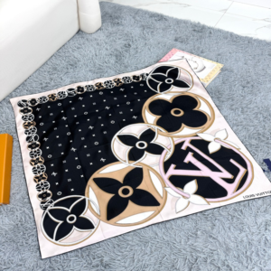 Louis vuitton Square scarf NO:SF1015-1 Material:real silk