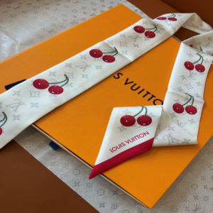 Louis vuitton Ribbon scarf NO:SS372 Material:Satin