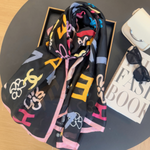 Chanel Square scarf NO:SF2005 Material:Satin