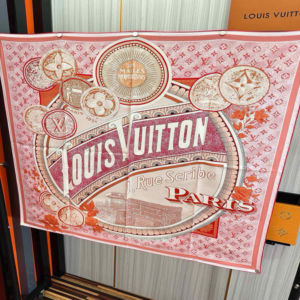 Louis vuitton Square scarf NO:SF1005-2 Material:real silk