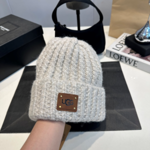 Ugg Winter hats NO:WS313 Material: