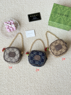 Gucci Coin purse NO:JP-003 Material: