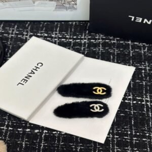 Chanel Hair pin NO:FG437-1 Material:Poly