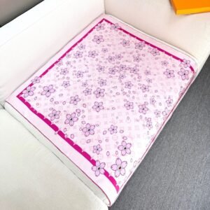 Louis vuitton Square scarf NO:SF1070 Material:real silk