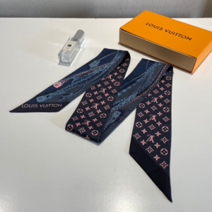 Louis vuitton Ribbon scarf NO:SS39 Material:Satin