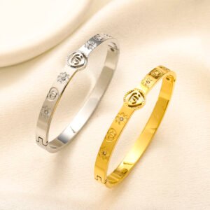 Chanel Bangle NO:I0309 Material:stainless