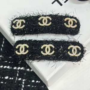 Chanel Hair pin NO:FG0220 Material:Poly