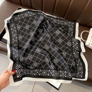 Chanel Square scarf NO:SF023 Material:Satin