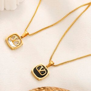 Cartier Necklace NO:ZG2536 Material:stainless（304）