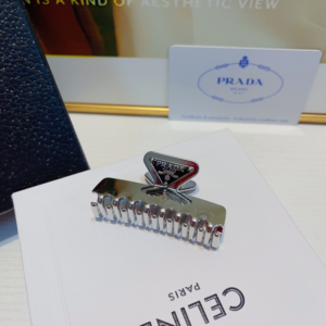 Prada Hair pin NO:FG0122 Material:Poly