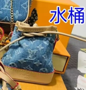 Louis vuitton Coin purse NO:CP-016 Material: