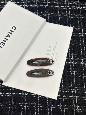 Chanel Hair pin NO:FG436 Material:Poly
