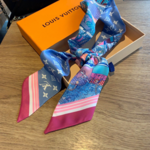 Louis vuitton Ribbon scarf NO:SS304 Material:Satin
